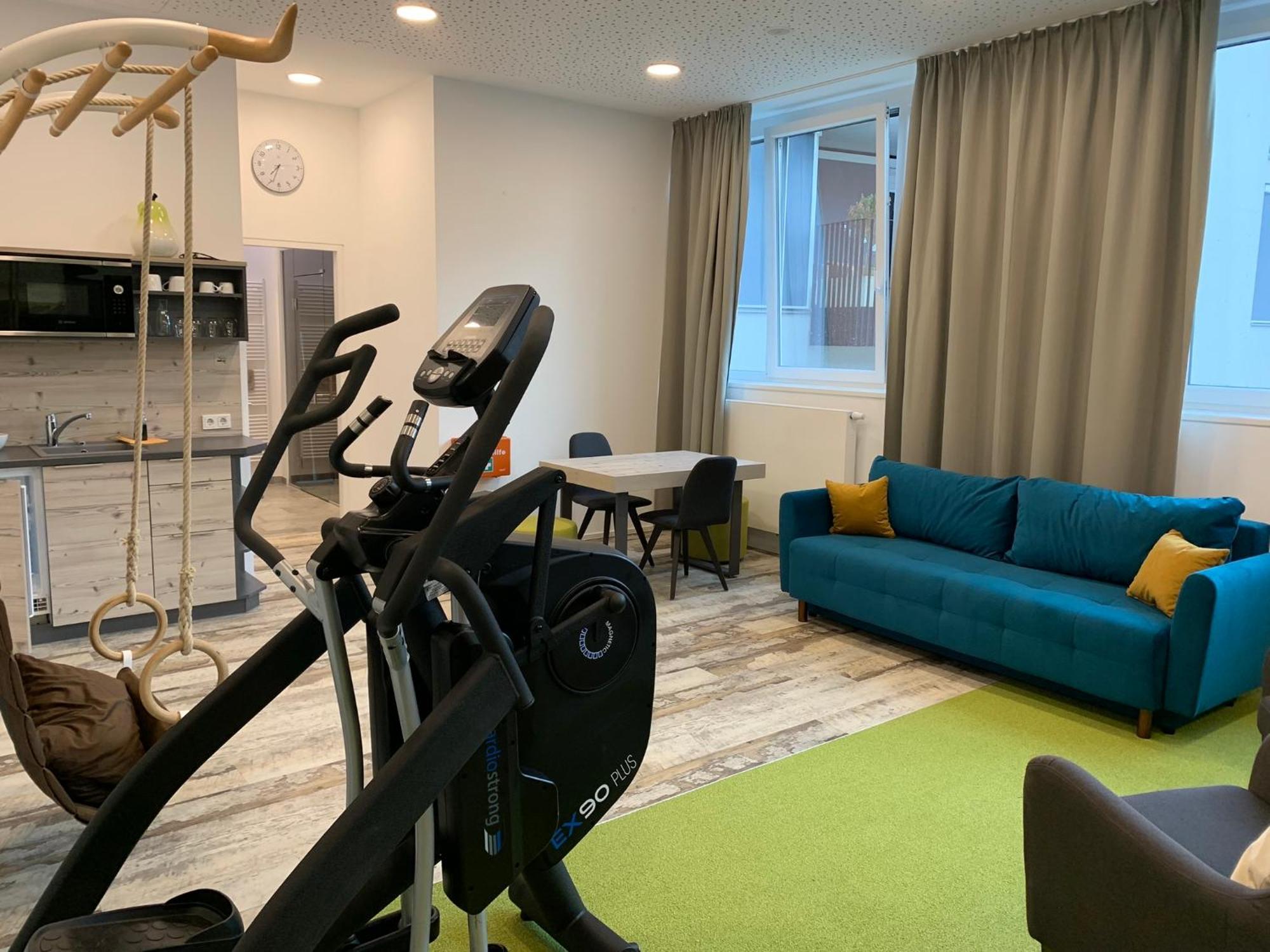 Aparthotel Backstage Куфщайн Екстериор снимка